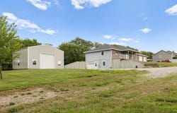 12815 Hurley Drive, Savannah, MO 64485