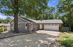 8 Cromer Drive, Bella Vista, AR 72715