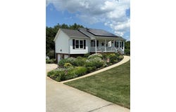 224 Westbridge Place, Mount Airy, NC 27030