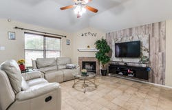 3041 Meadowbrook Drive, Grand Prairie, TX 75052