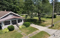688 Grove Street, Conneaut, OH 44030