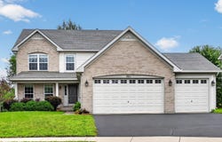 1911 Cameron Drive, Hampshire, IL 60140