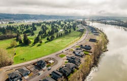 2036 S RIVER RD, Kelso, WA 98626
