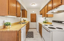 5024 W Cold Spring Rd, Milwaukee, WI 53220