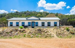 486 Camino Real, Kerrville, TX 78028