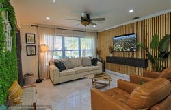 1614 Plunkett St, Hollywood, FL 33020