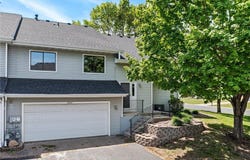 15610 Cornell Trail, Rosemount, MN 55068