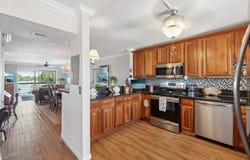 313 Lake Circle, North Palm Beach, FL 33408