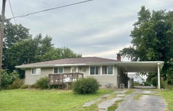 608 W AVENUE G Avenue, Lewistown, IL 61542