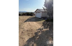 10908 BLOEMFONTEIN Court, Tehachapi, CA 93560