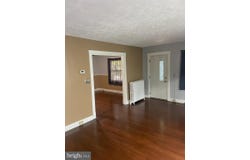 825 GEPHART DRIVE, CUMBERLAND, MD 21502