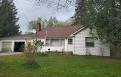 205 Highland, West Branch, MI 48661
