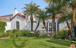 352 S Oakhurst Dr, Beverly Hills, CA 90212