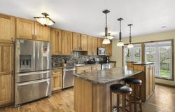 5 Yorktown Circle, Madison, WI 53711