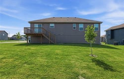 700 Summer Dawn Circle, Belton, MO 64012