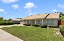 2103 Bordeaux Drive, Carrollton, TX 75007