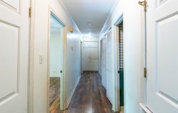 26 Holiday Hills Dr, Helena, AR 72342
