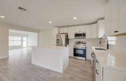 610 N 31st Ct, Hollywood, FL 33021