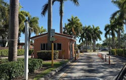 2869 SE 15th Rd, Homestead, FL 33035