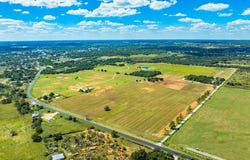 283-a Hallford Ln, Fredericksburg, TX 78624
