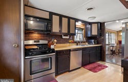 2113 NEWVILLE ROAD, CARLISLE, PA 17015