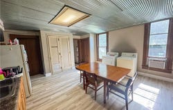 415 E McNair, Versailles, MO 65084