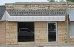 222 N Broadway Street, Moore, OK 73160