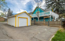 1018 Grand Avenue, Glenwood Springs, CO 81601