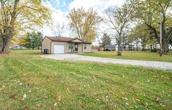 81 3rd Street, Etna, OH 43062