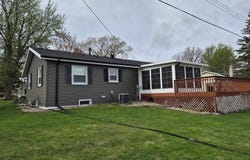 28 Spruce Drive, Eagle Grove, IA 50533