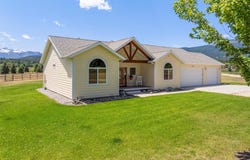 2038 Como Peaks, Hamilton, MT 59840