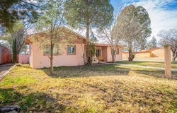 1614 W 3rd St, Roswell, NM 88201