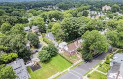 73 Fulton St, East Orange City, NJ 07017-2124