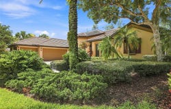 9295 TRIESTE Drive, FORT MYERS, FL 33913
