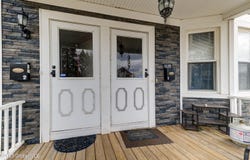 858 6th Avenue, Troy, NY 12182