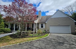 2 Bridle Path, Westhampton Beach, NY 11978