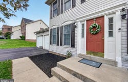 2094 E GREENLEAF DR, FREDERICK, MD 21702
