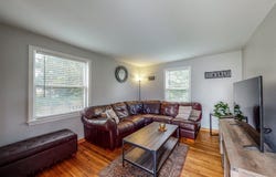 30 Deering Sq, Rockland, MA 02370