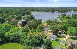 26937 S Elm Ln, Waterford, WI 53185