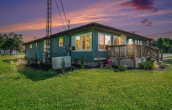 53266 US-131, Three Rivers, MI 49093