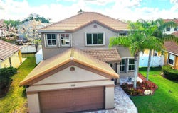 785 Falling Water Rd, Weston, FL 33326