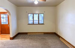 1944 Leishman Ave, Arnold, PA 15068