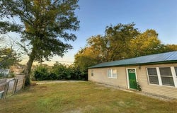 111 N Logan Drive, Tahlequah, OK 74464