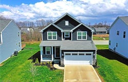 15243 Woodsong Drive, Middlefield, OH 44062