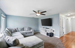 1208 SE CHAPMAN AVE, Troutdale, OR 97060