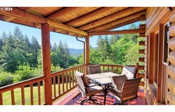 88909 LOIS LN, Elmira, OR 97437