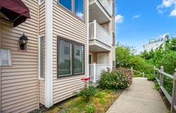 975 Ocean Boulevard, Hampton, NH 03842