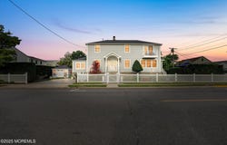 206 Chicago Avenue, Point Pleasant Beach, NJ 08742