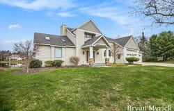 921 Meadow Ridge Drive, Holland, MI 49424