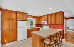 26 Westwood Drive, Groton, CT 06340